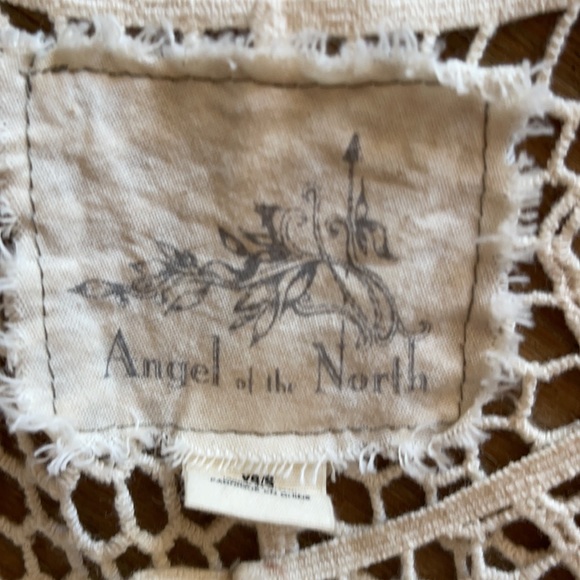 Crochet top - Picture 2 of 3